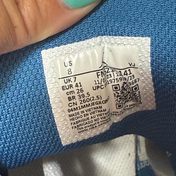 Nike Air Jordan 1 Mid SE Men’s Size 8 - Picture 16 of 16